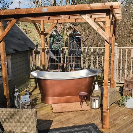 Villa 2 - Unmissable Views - Outdoor Bath - Custom Design Pont Sticill Exterior foto